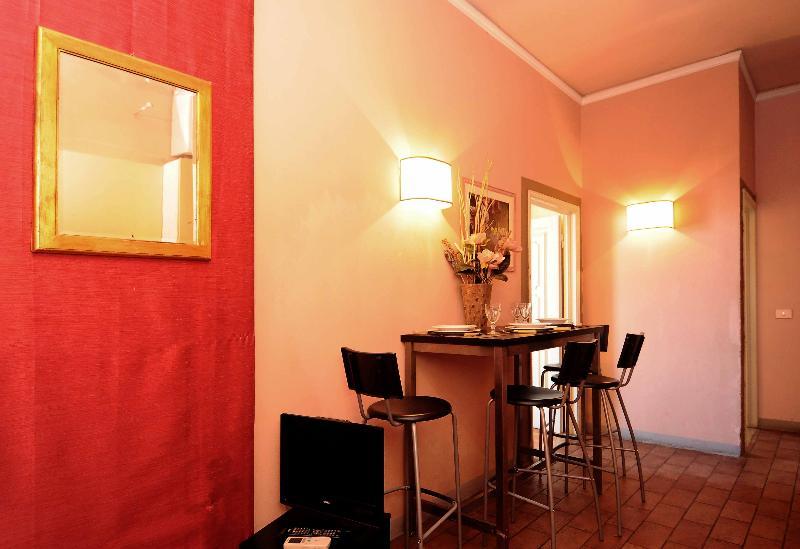 Hemeras Boutique House - Lungarno Vespucci ฟลอเรนซ์ ภายนอก รูปภาพ