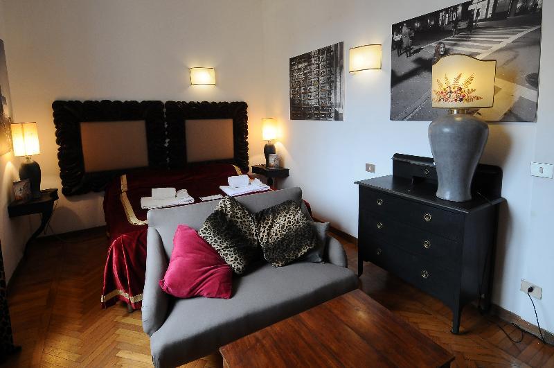 Hemeras Boutique House - Lungarno Vespucci ฟลอเรนซ์ ภายนอก รูปภาพ